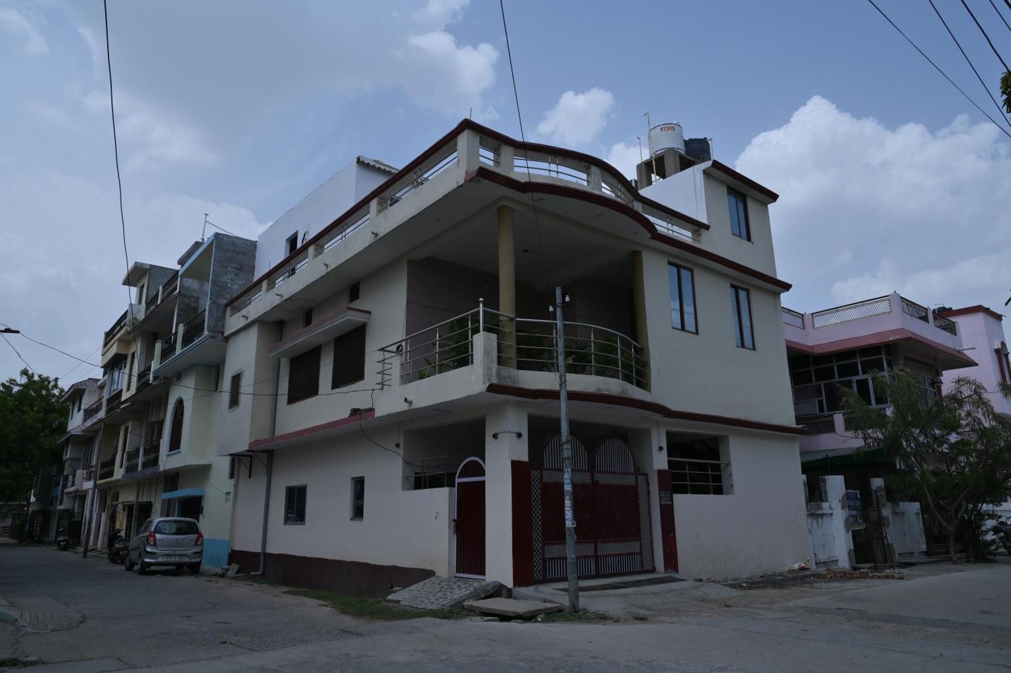 Privyrooms Gorakhpur Buitenkant foto